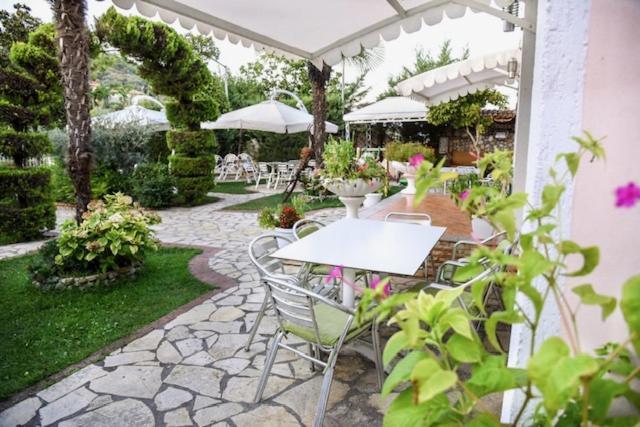 Hotel Restorant Halal Il Tramonto. Vore Exterior photo